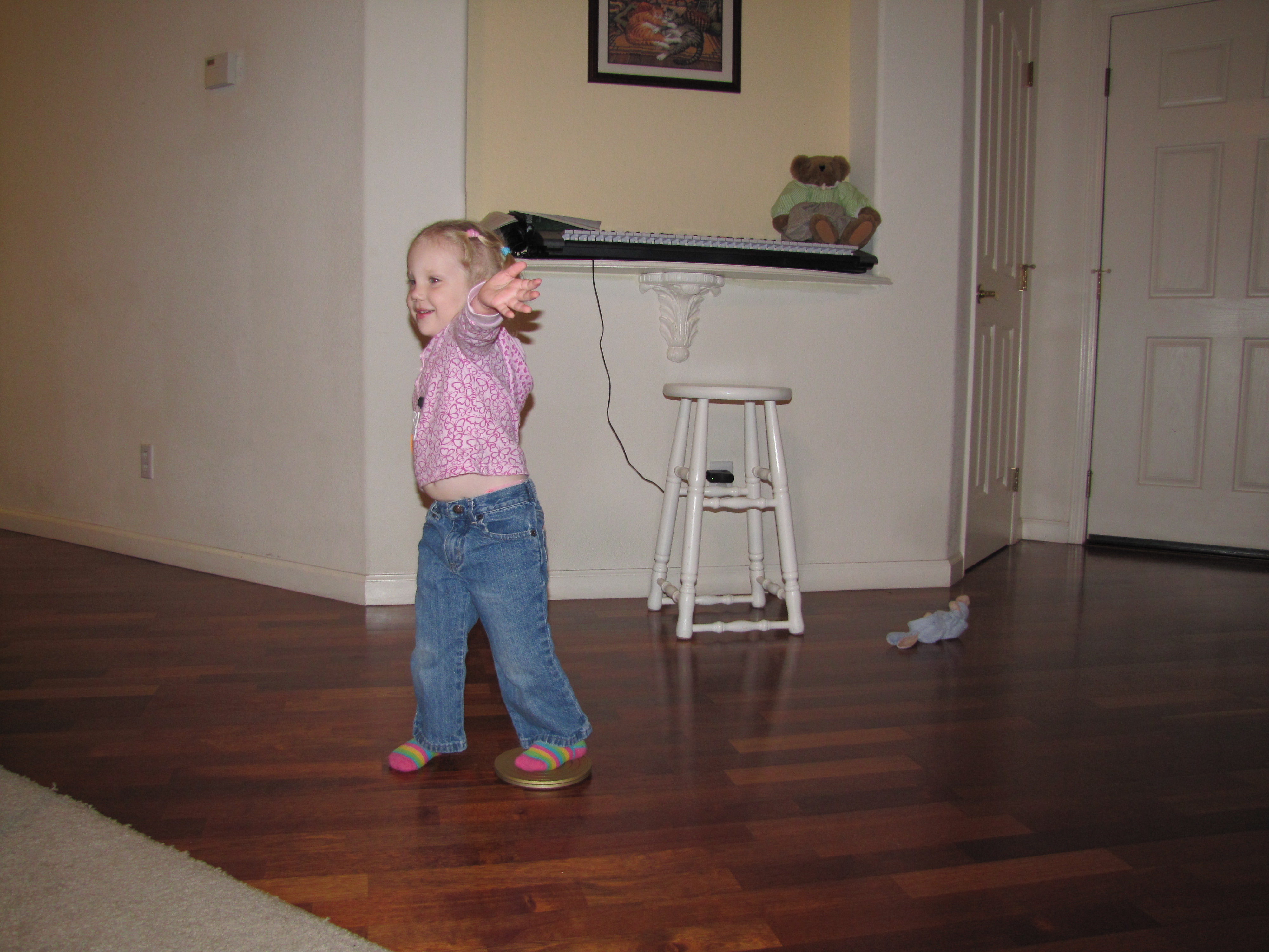 Misha spinning on a spinner